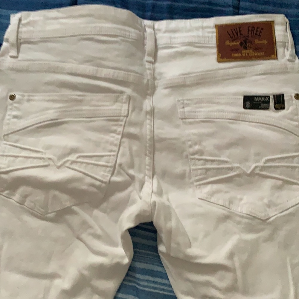 Pants - Picture 6 of 8